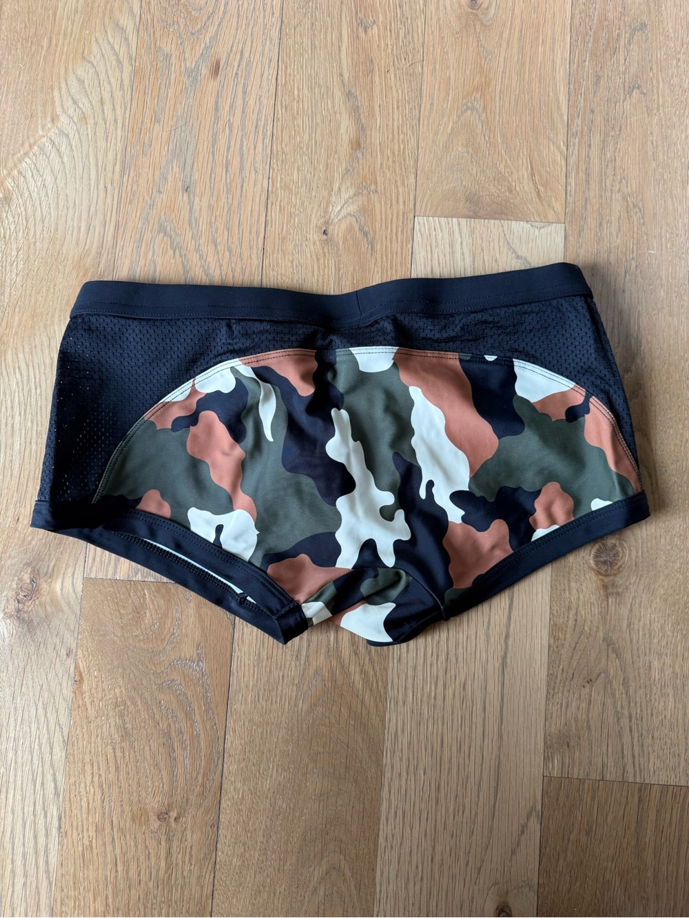 ANDREW CHRISTIAN Men’s Camouflage Swim Square Trunk - Picture 2 of 3